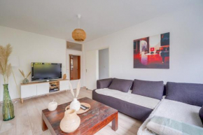 Appartement très charmant à Bordeaux avec Parking